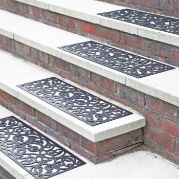 Butterfly Step Traction Treads