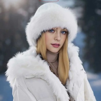Faux Fur Trimmed Winter Fashion Hat