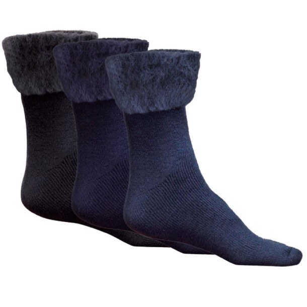 socks, bed, feet, warm